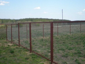 Забор из сетки рабицы в натяг секционный 12 метров фото в Воровском